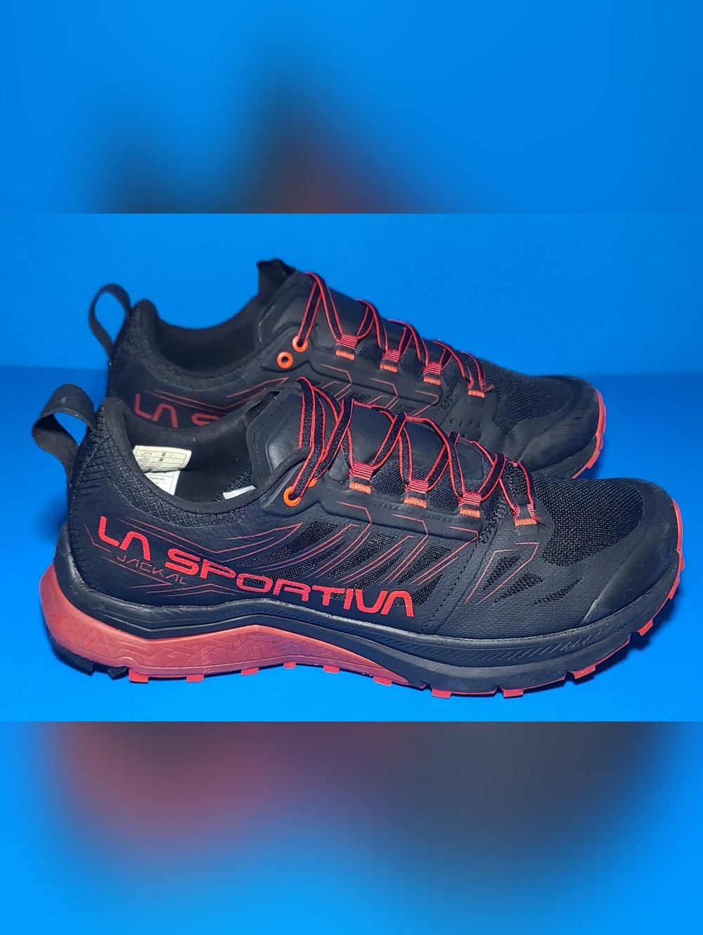 La Sportiva Jackal Mountain Trail Men's Black Red Running Shoes Size 10 M US